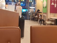 -乐凯撒披萨(汇港购物中心店)