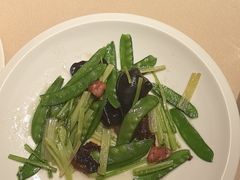 -八府香鸭·啫啫煲(华山路店)