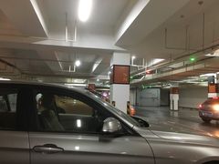 -北京财富中心-停车场