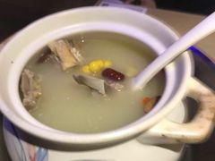 玉米排骨汤-四小姐的店(泉舜店)