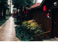 -上海怡沁园度假酒店