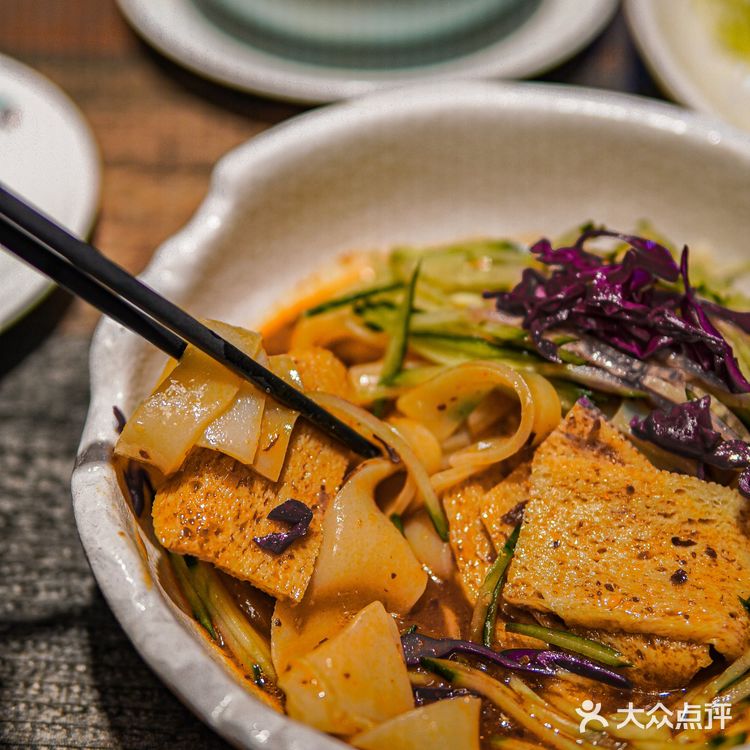 广州超正宗新疆菜，人均60扶墙出✔️