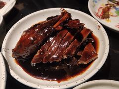 酱鸭-老头儿油爆虾·知味杭州(爱琴海购物中心)