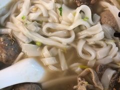-潮镇老尾牛杂(环城西路店)