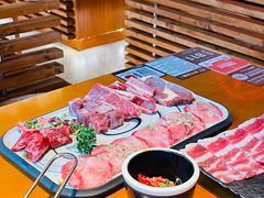 -拾勝牛·江景安格斯烧肉放题(江湾阳光天地店)