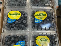 -上海龙吴水胜海发市场