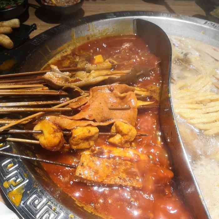 胡涂老串串牛油火锅(大学路店)-"看了其他姐妹的夸夸点评来试吃的