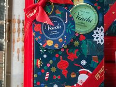 -VENCHI 闻绮(广州太古汇店)