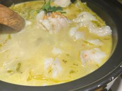 -九锅一堂酸菜鱼(学府凯德店)