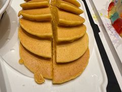 -鞍山大白鲨美食酒店