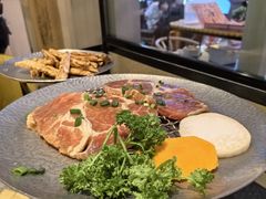 -犟牛家·榴莲烤肉(五棵松店)