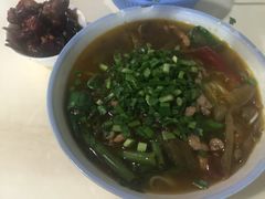 -越洋肖氏老米线(杨家坪店)