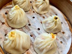 蟹粉小笼包-绿波廊(豫园店)