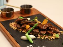 -深圳国际会展中心希尔顿酒店(前海华发冰雪世界店)