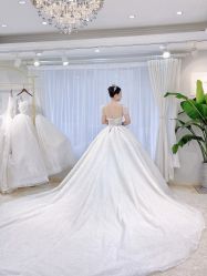 -艾慕婚纱礼服馆(和平店)