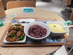 -老乡鸡(上海白玉兰广场店)