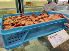 纯奶中蝴蝶酥-上海哈尔滨食品厂(淮海中路店)