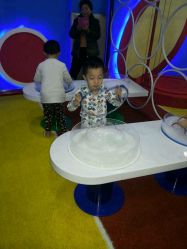 -六月巴士童乐园(抚顺罕王商场店)