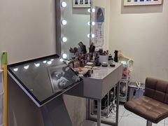 -方快PLUS照相馆(上海中环百联店)