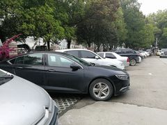 -武汉大学中南医院·停车场