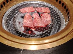 -山川小町·极番烧肉(新地假日广场店)