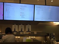 -奈雪的茶(市百一店)