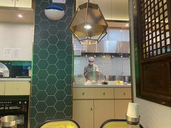 -六少·猪肚包鸡火锅(卓悦INTOWN店)