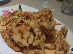 -老码头黑皮肘子锅包肉(赣水路店)