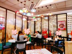 大堂-潮庭港式茶餐厅·熊仔奶茶(同济广场店)