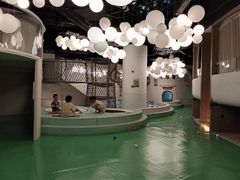 -涨巢·潮玩水疗局