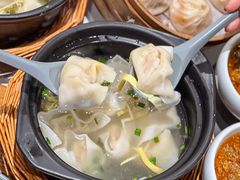 -馋三尺蟹粉小笼(人民广场店)