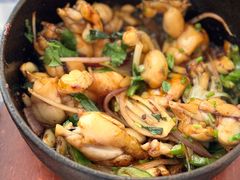 啫啫牛蛙煲-小粤楼(万辉广场店)