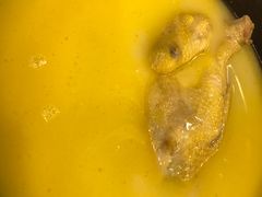 -鲜入围煮花胶鸡海鲜火锅