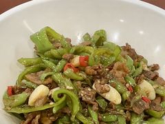 -湖南人家湘菜馆(镇江路店)