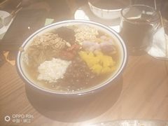 -佬土鹅肠火锅(解放路店)