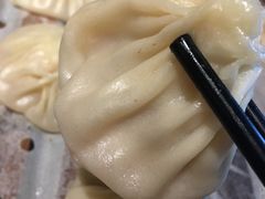 浓香猪肉包-老班长手工灌汤包老店(东山店)