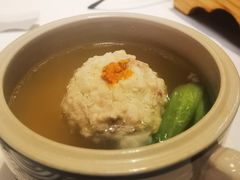 扬州蟹粉狮子头-翡翠江南(国贸商城店)
