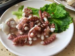 鲜活八爪鱼-港畔赶海蒸汽海鲜烧烤自助(仙螺岛店)