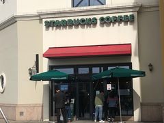 门面-星巴克(无锡百联奥特莱斯店)