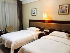 -西港航空酒店(银川南门广场机场巴士店)