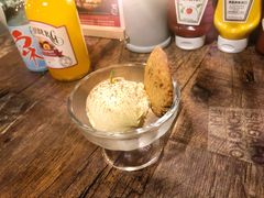 -HIGH FIVE哈福手工汉堡(桂林路店)