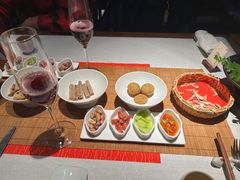 -鲤院·新中式美学·庭院餐厅(夫子庙店)