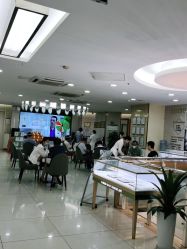 -新生植发·植养护一体