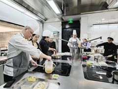 -Popcorn Club爆米花英语社交俱乐部