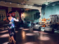 -Tango by Ala House