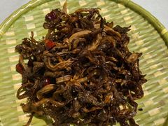 香辣油鸡枞-茶花妹子云南餐厅(传媒大学店)