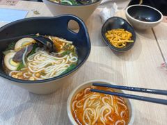 -桂在香知桂林米粉(红博中央公园店)