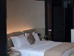 -Yolo私汤温泉设计师酒店(重庆南滨路店)