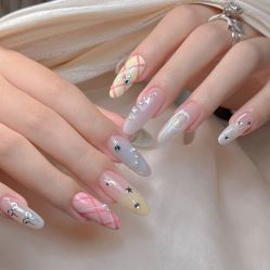 -LILY NAILS美甲美睫