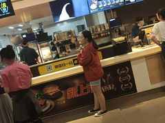 -麦当劳(南京路2店)